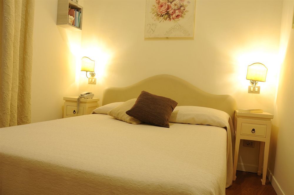 95 Rooms In Roma Exterior foto